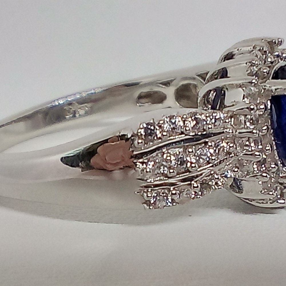 gorgeous genuine blue sapphire ring! size 6 - Picture 4 of 9